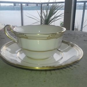 Spode Bone China Sheffield pattern settings